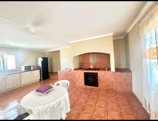 2,000M² SMALLHOLDING FOR SALE IN DALMADA AH